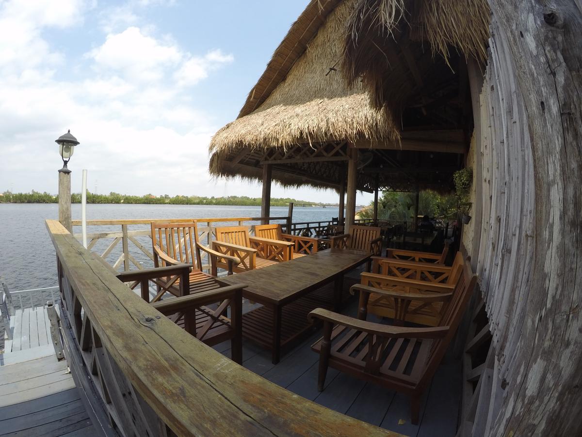 Salty River Resort Kampot Exterior photo