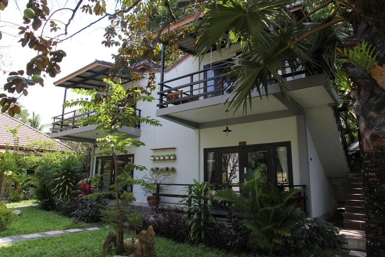 Salty River Resort Kampot Exterior photo