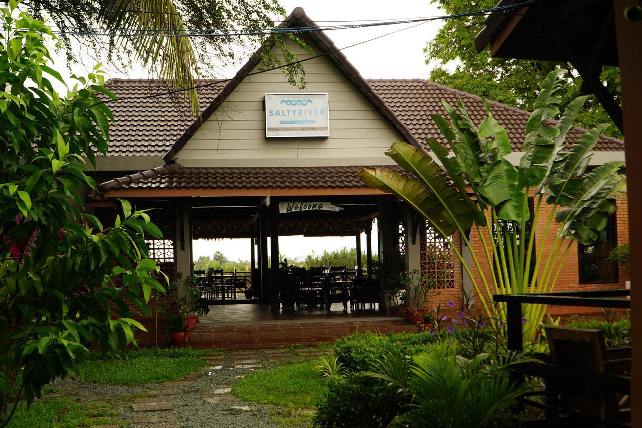 Salty River Resort Kampot Exterior photo